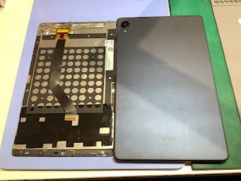 Dtab各種のバッテリー交換ならデータをそのまま・最短即日修理のスマホ修理工房ラザウォーク甲斐双葉店にご相談ください！